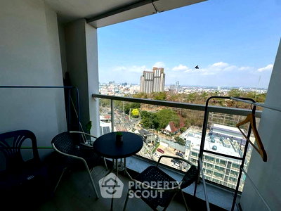 Condos for sale : 1-BR Condo at The Vision Pattaya close to Phratamnak (ID 2829938)