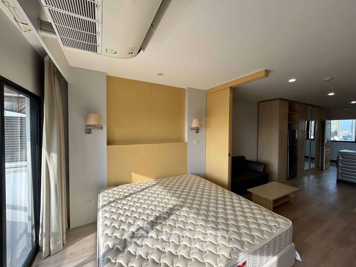 picture 1-BR Condo at Centurion Park near BTS Ari (ID 2828388) - 1/11