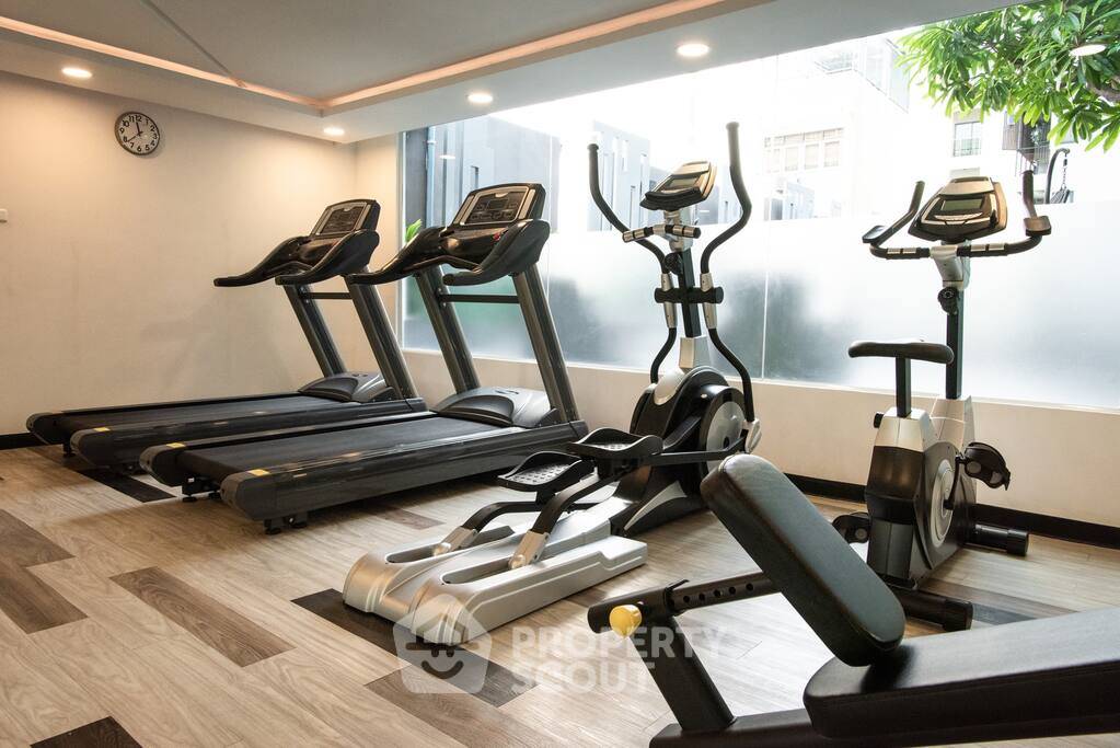 รูป คอนโด 2-ห้องนอน ที่ แบงค์คอก แฟ’ลิซ สาทร-ตากสิน ใกล้ BTS กรุงธนบุรี (ID 495704) - รูปที่ 15/16