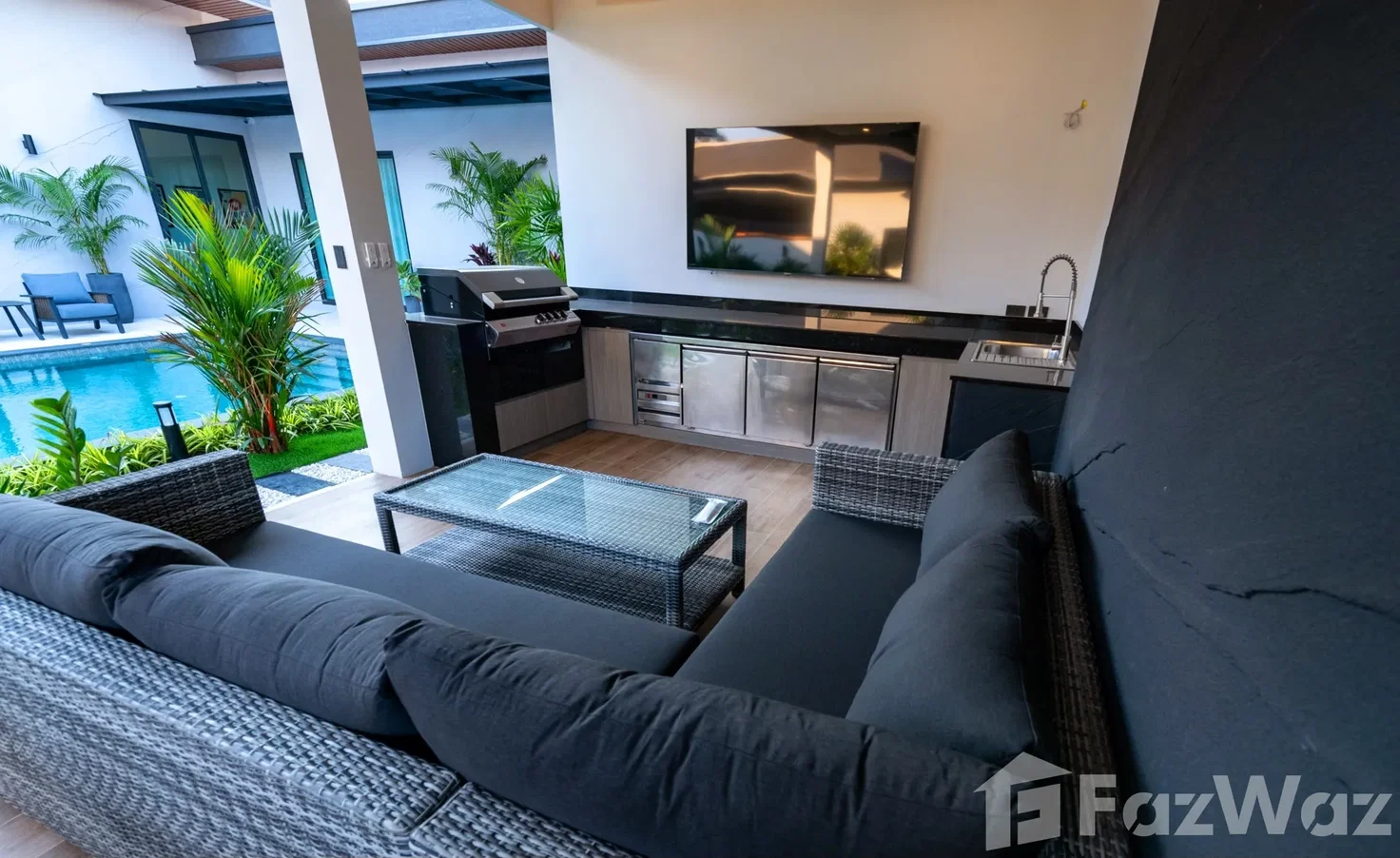 picture Brand New Luxury Designer Villa in Horseshoe Point 6210855 - 6/31