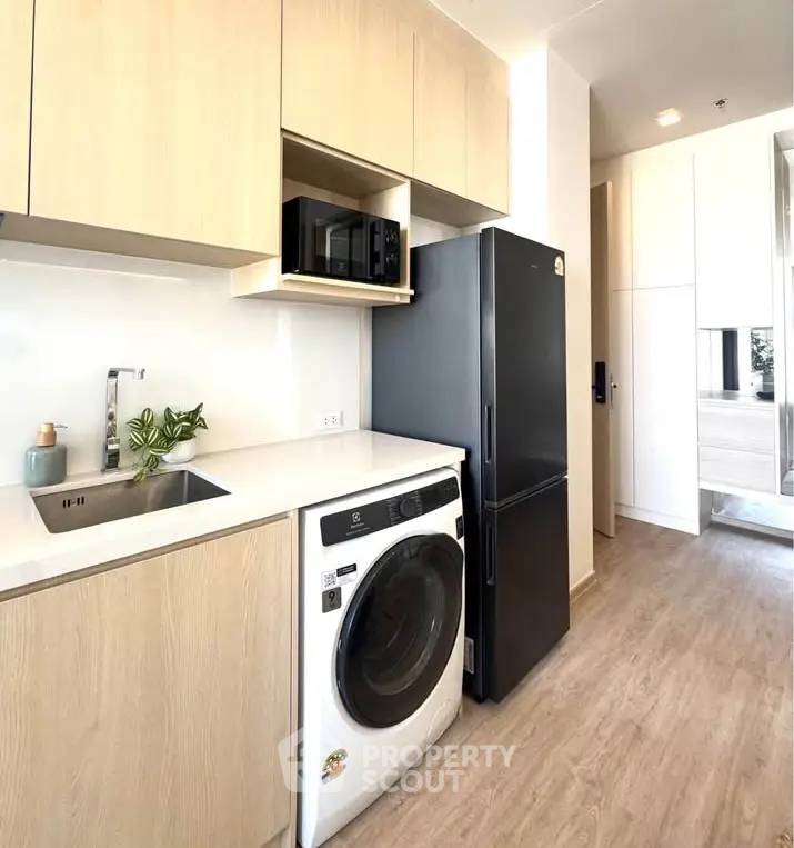 รูป คอนโด 2-ห้องนอน ที่ โนเบิล สเตท 39 ใกล้ BTS พร้อมพงษ์ (ID 2828487) - รูปที่ 4/9