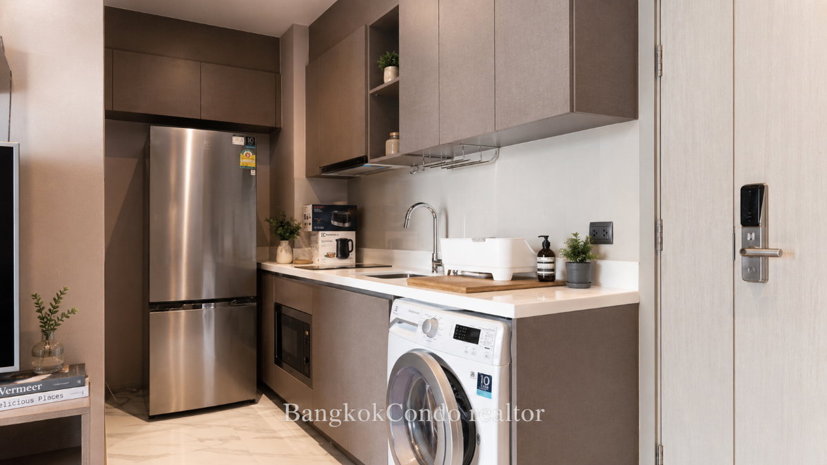 รูป 🍀🍀 Prime condo location 🚆ให้เช่า📌 ริทึ่ม เอกมัย (Line:@rent2022)BTS เอกมัย ✨พร้อมเข้าอยู่🔖A00385 - รูปที่ 9/12