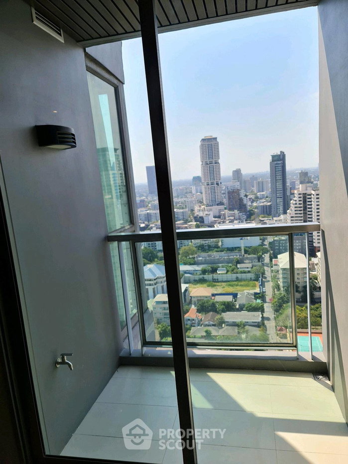 รูป คอนโด 4-ห้องนอน ที่ เอช สุขุมวิท 43 ใกล้ BTS พร้อมพงษ์ (ID 2829575) - รูปที่ 25/42