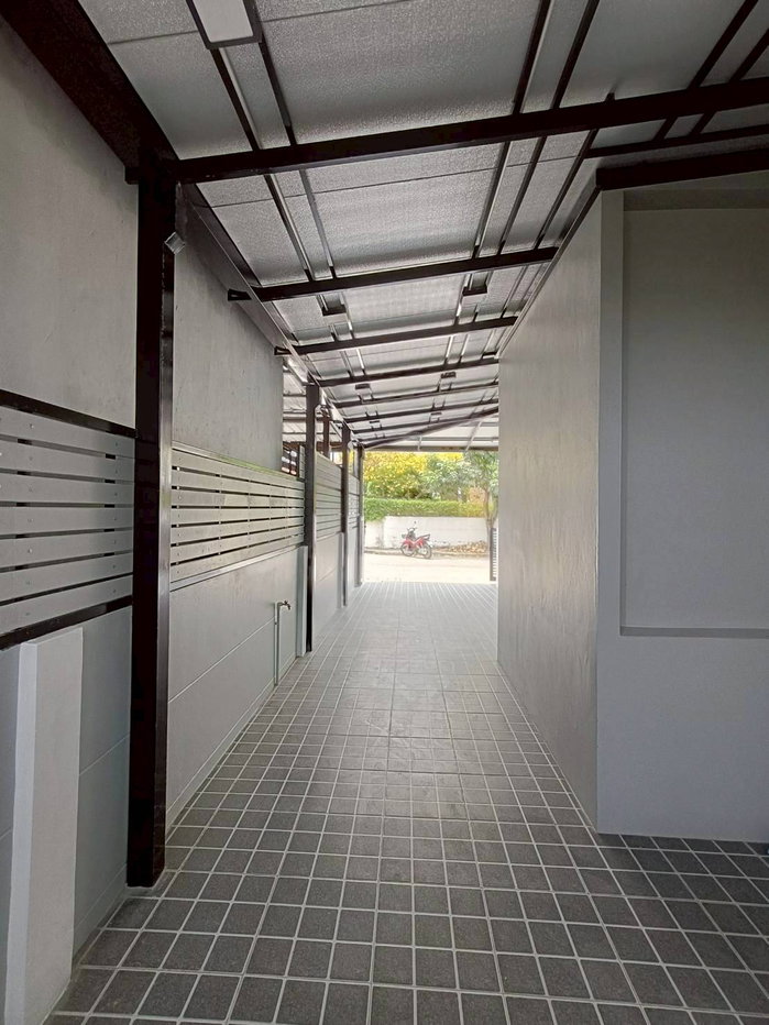 รูป บ้านแฝด 2 ชั้น รีโนเวทใหม่ทั้งหลัง กว้างขวาง หมู่บ้านวราภิรมย์ 2 ลำลูกกาคลอง 3 ลาดสวาย ลำลูกกา ปทุมธานี  - รูปที่ 6/21