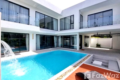 Houses for sale Wiset Road Phuket : 4 Bedroom Villa for sale in Rawai, Phuket  6209438