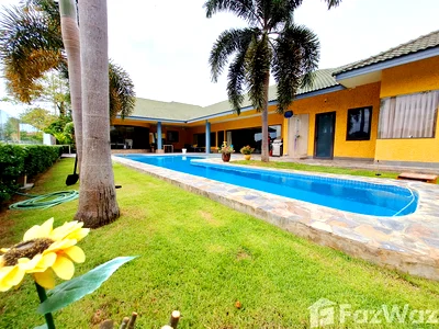 Houses for sale Hin Lek Fai, Prachuap Khiri Khan : 4 Bedroom Villa for sale at Wijitra Village  1650332