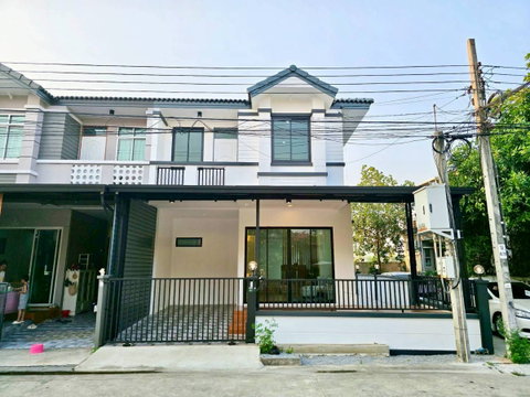 ทาวน์เฮ้าส์ รีโนเวทใหม่ ทำเลดี กว้างขวาง หลังมุม หมู่บ้านรื่นฤดี 5 ถ.หทัยราษฎร์ บางชัน คลองสามวา ราคาถูก