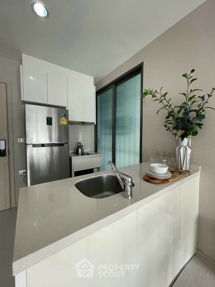 รูป คอนโด 1-ห้องนอน ที่ ริทึ่ม สุขุมวิท42 ใกล้ BTS เอกมัย (ID 2827768) - รูปที่ 2/10