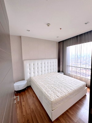 คอนโดให้เช่า : Ivy Ampio Ratchada for rent / sale  ปล่อยเช่า 1 bed 1 bath ติดmrt ศูนย์วัฒนธรรมทชั้นสูงวิวไม่บล๊อค  kyz2117