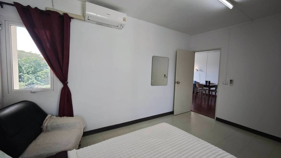 รูป  BIG SPACE. BETTER PRICE. BEST LOCATION. ✨ Large 2BR Flat Corner Unit in Phuket Town (62sqm) - รูปที่ 2/10