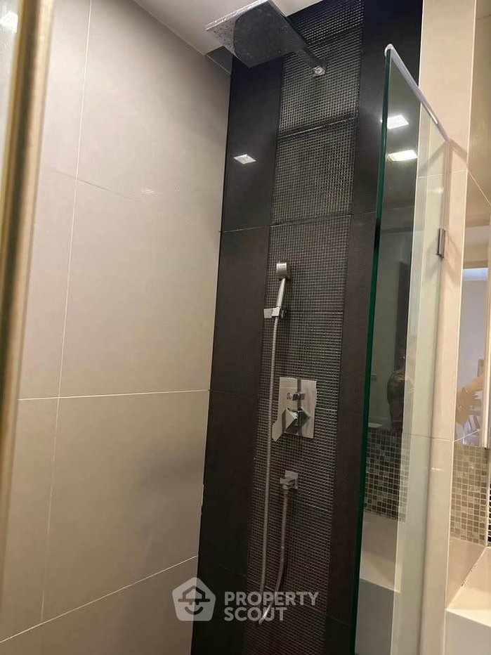 picture 2-BR 51 Sqm Condo At Rhythm Sukhumvit 44/1, 70m To BTS Phra Khanong (ID 2830754) - 12/15