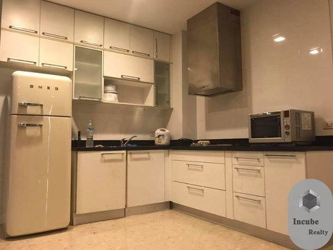 A031630 Nusasiri Grand