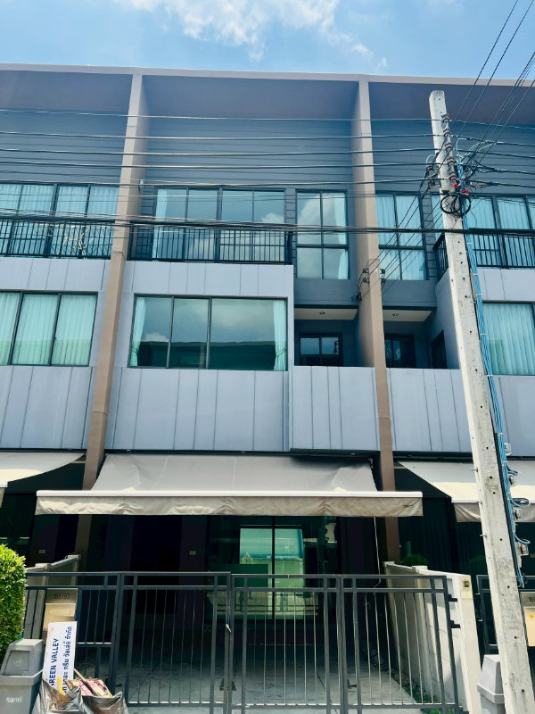 picture RENT Muang Klang Village, Wacharaphon - 7/99
