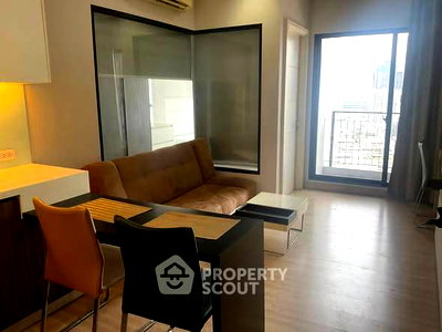 Condos for rent : 1-BR Condo at Urbano Absolute near BTS Krung Thon Buri (ID 2830601)