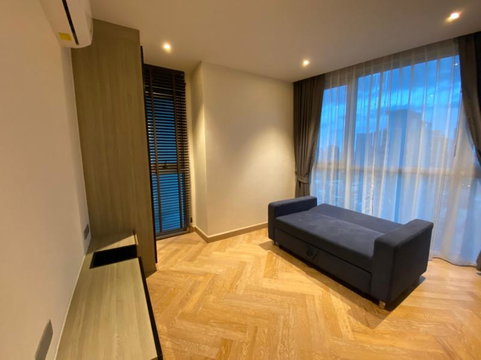 A032152 Sky Walk Condominium
