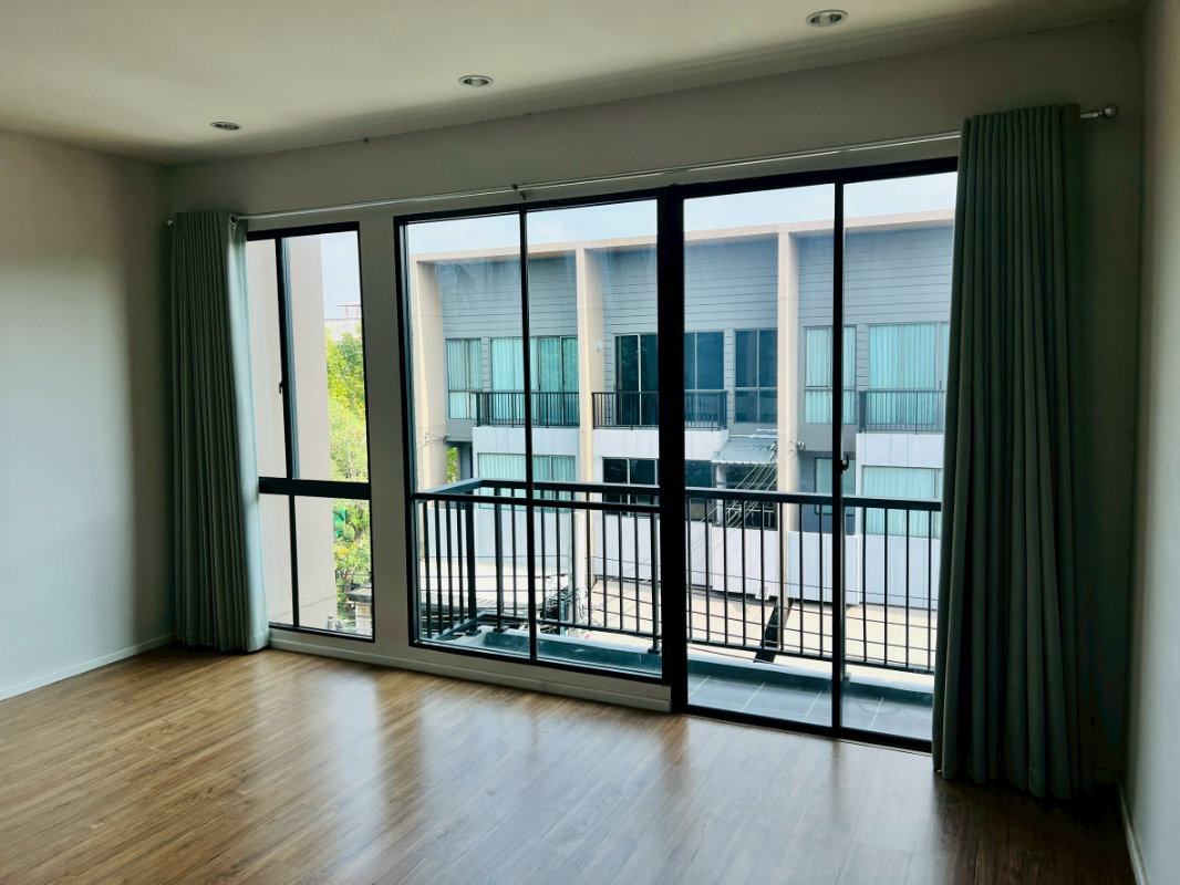 picture RENT Muang Klang Village, Wacharaphon - 89/99