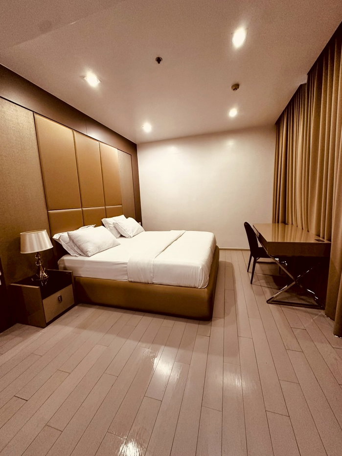 รูป 🛋️💗Noble Ploenchit💗มีลิฟท์ส่วนตัว🛋️  2 ห้องนอน 100 ตร.ม เฟอร์นิเจอร์ครบพร้อมอยู่🔥🔥 ID LINE: @471ovhib 📲 - รูปที่ 15/43