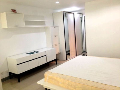 เช่าคอนโด กรุงเทพมหานคร : ให้เช่า Regent Home 7/2 บางนา 🏡 มีเครื่องซักผ้า พร้อมอยู่ ‼️ BTS บางนา #ตอบแชทไว 🔥🔥 รหัส L43