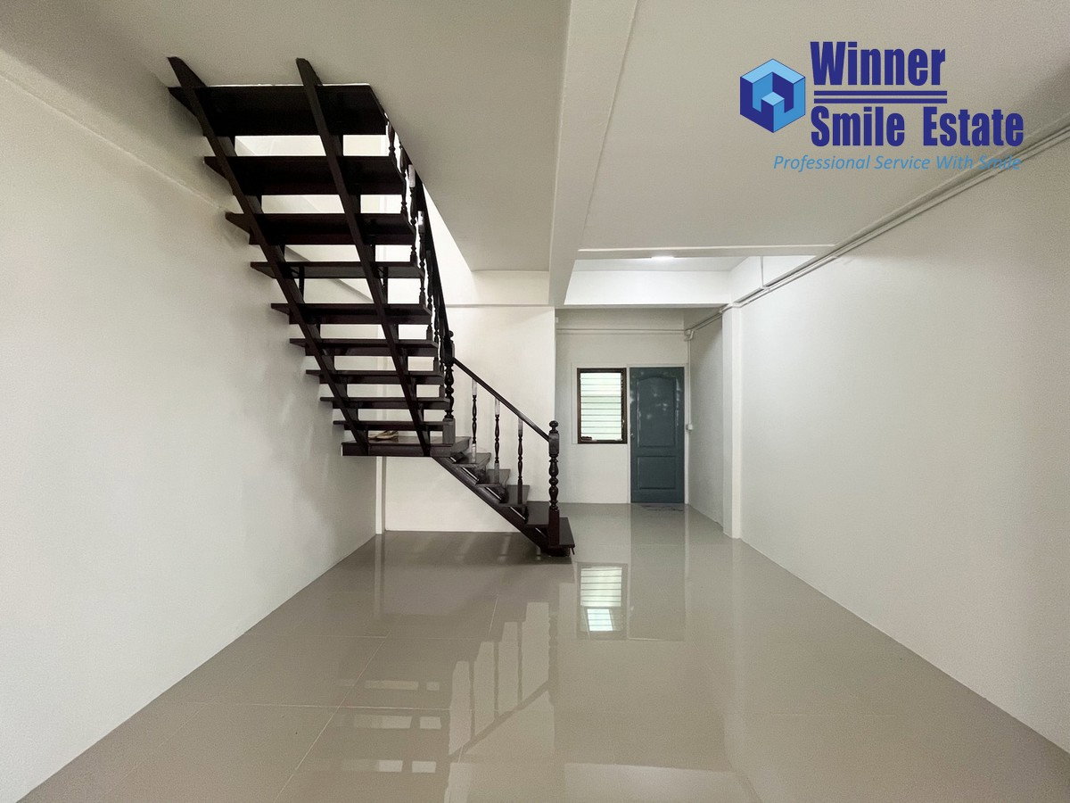 รูป ขายทาวน์เฮ้าส์ หมู่บ้านไพโรจน์ บางนา ซอยบางนา-ตราด 27 อยู่ใกล้ เซ็นทรัล บางนา ติดถนนบางนา-ตราด เดินทางสะดวก - รูปที่ 7/10