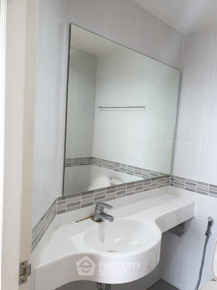 รูป คอนโด 1-ห้องนอน ที่ ลุมพินี เพลส ศรีนครินทร์-หัวหมาก ใกล้ ARL หัวหมาก (ID 302779) - รูปที่ 1/14