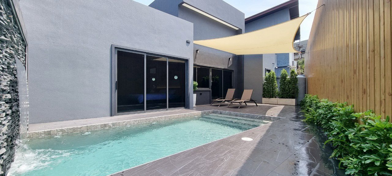 รูป 3 Bedrooms Pool Villa in East Pattaya for Sale - รูปที่ 2/23