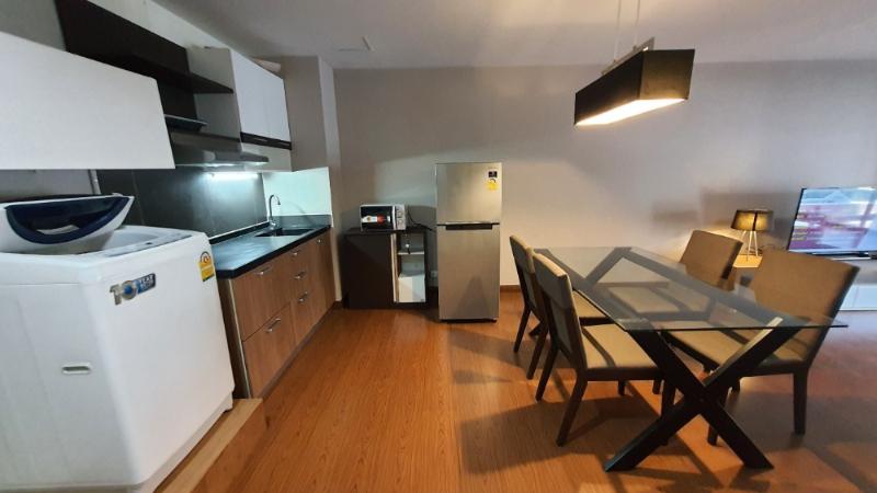 picture A031826 Regent Royal Place 1 - 2/8