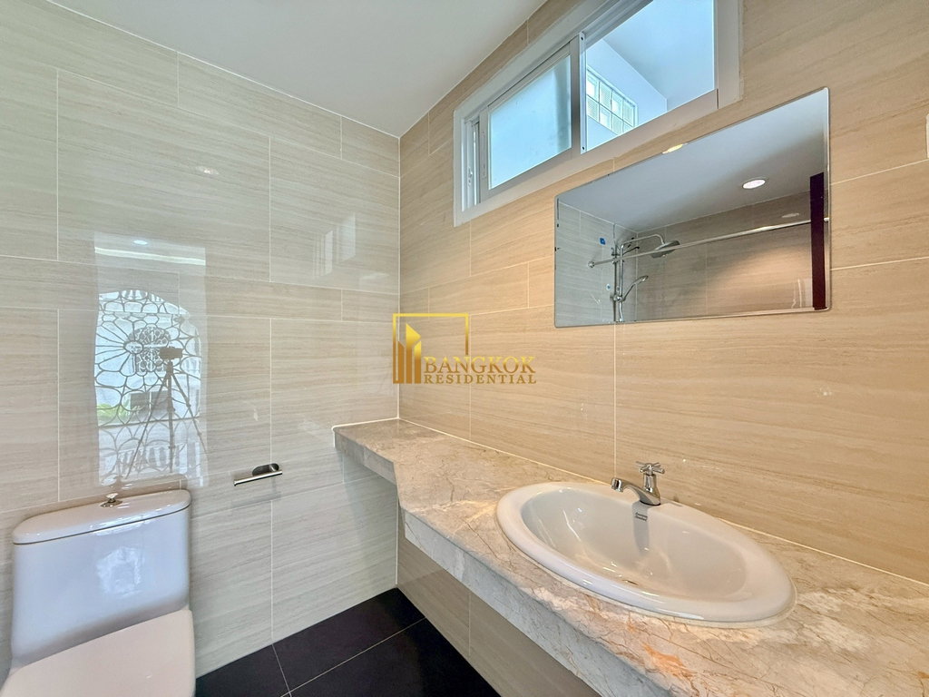 รูป Leo Classic Place | Renovated 3 Bed Townhouse in Thonglor - BR49083TH - รูปที่ 33/40