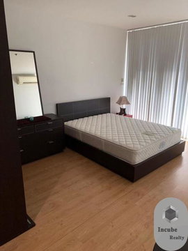 A032079 Silom Grand Terrace