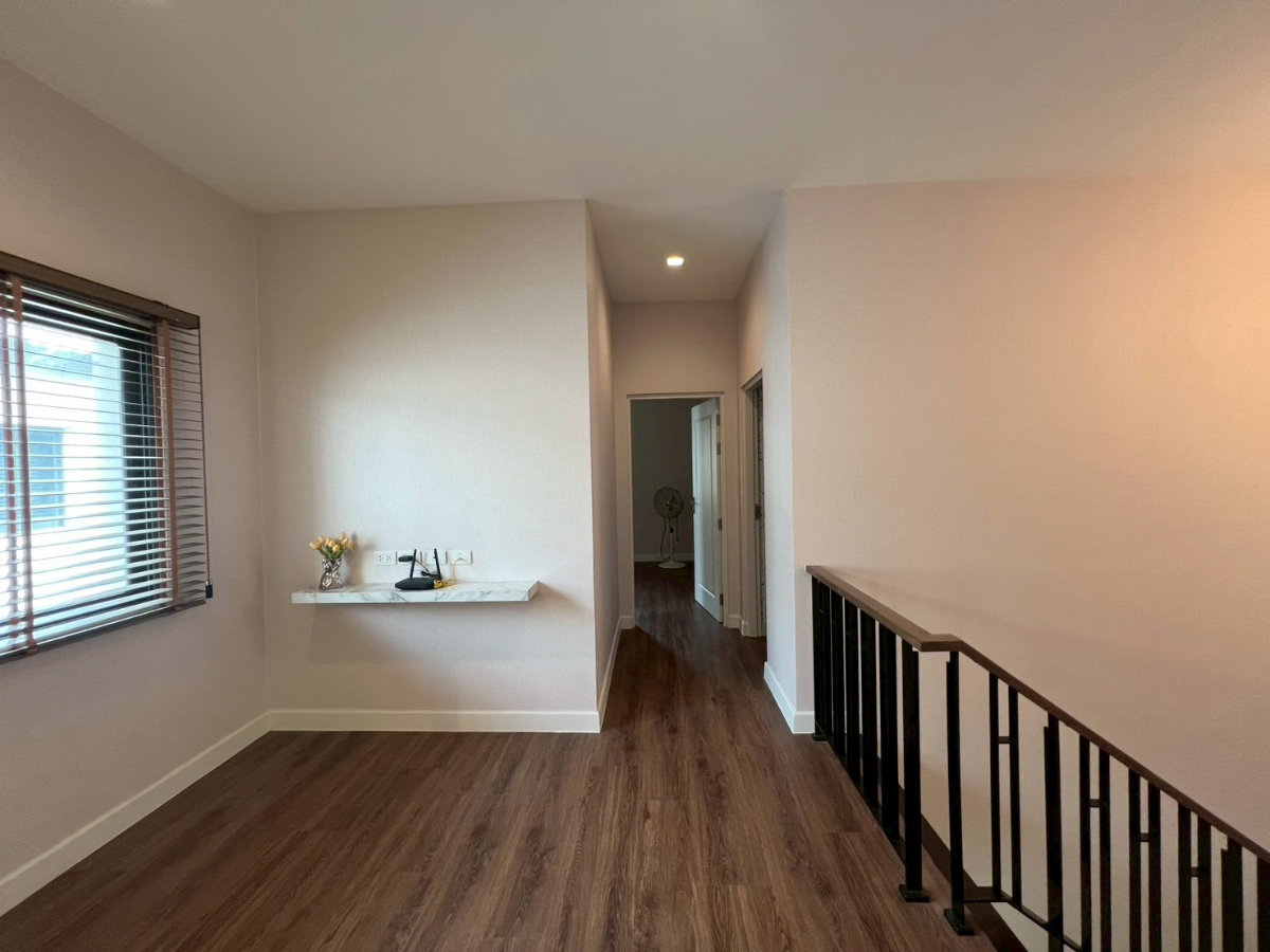 picture Bangkok Boulevard Westgate: Large, ready-to-move-in corner house. - 17/21