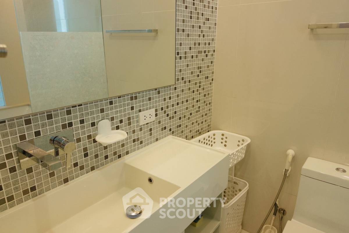 รูป คอนโด 1-ห้องนอน ที่ เดอะ รูม สุขุมวิท 21 ใกล้ MRT สุขุมวิท (ID 2830032) - รูปที่ 6/8