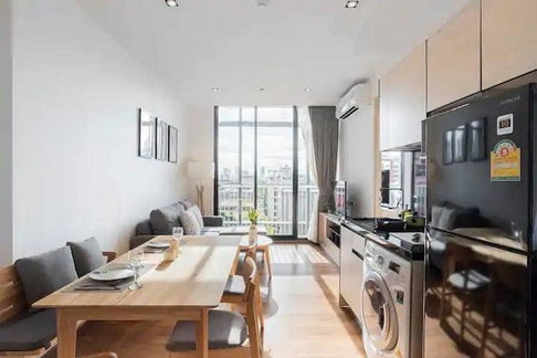 A031702 Park Origin Phrom Phong