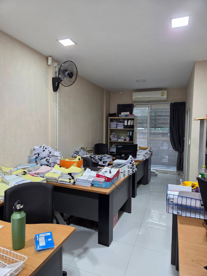 รูป THNNW101 ขาย ทาวน์โฮม นาคนิวาส 34 พื้นที่ 20 ตร.ว พื้นที่ใช้สอย 180 ตร.ม 3ชั้น 3นอน 3น้ำ 4เครื่องปรับอากาศ 1ห้องครัว 5.9 ล้าน 098-254-5162 - รูปที่ 5/19