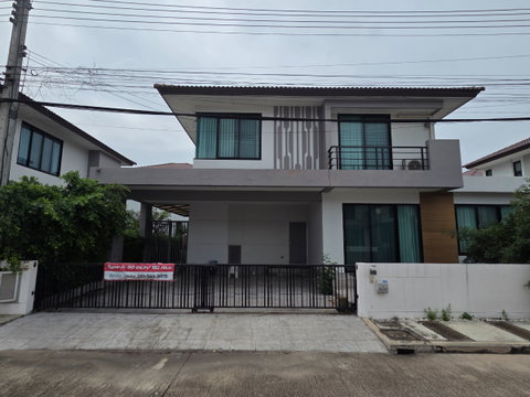ขายบ้านเดี่ยว หมู่บ้านเดอะพราวไรส์ พระราม 2-พันท้ายนรสิงห์ (ถนน Main หลักของโครงการ)