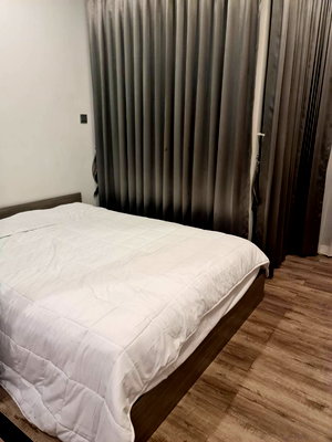 คอนโด ถนนลาดพร้าววังหิน : A034264 Brown Condo Ratchada 32