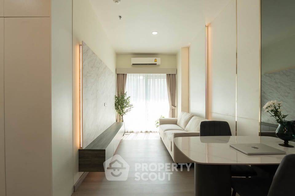 รูป คอนโด 2-ห้องนอน ที่ โฟร์ วิงส์ เรสสิเด้นส์ ใน หัวหมาก (ID 2832003) - รูปที่ 3/19