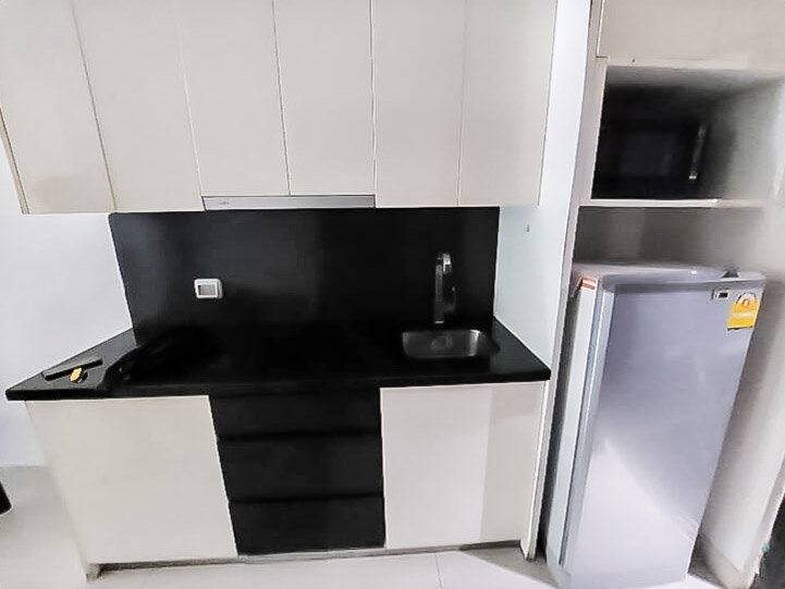 รูป Park Royal 2 Pratumnak Condo for Sale with Tenant Studio Unit - รูปที่ 2/4