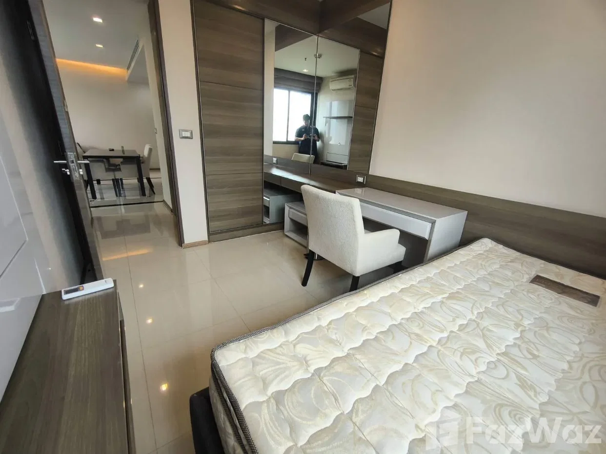 รูป คอนโดให้เช่า 2 ห้องนอน ในโครงการ ดิ แอดเดรส สาทร 6211645 - รูปที่ 5/7