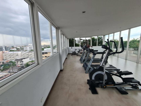 A033275 Ables Condo Ladprao 27