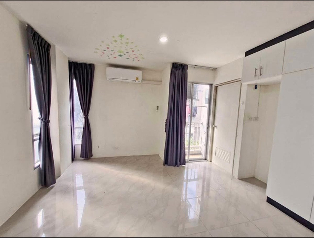 picture A034062 Asakan City Ramkhamhaeng 186 - 1/6