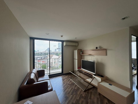 ห้องนอน 1 ห้องน้ำBeyond Sukhumvit Condo (บียอนด์ สุขุมวิท)ใกล้ BTS อุดมสุข / BTS บางนา