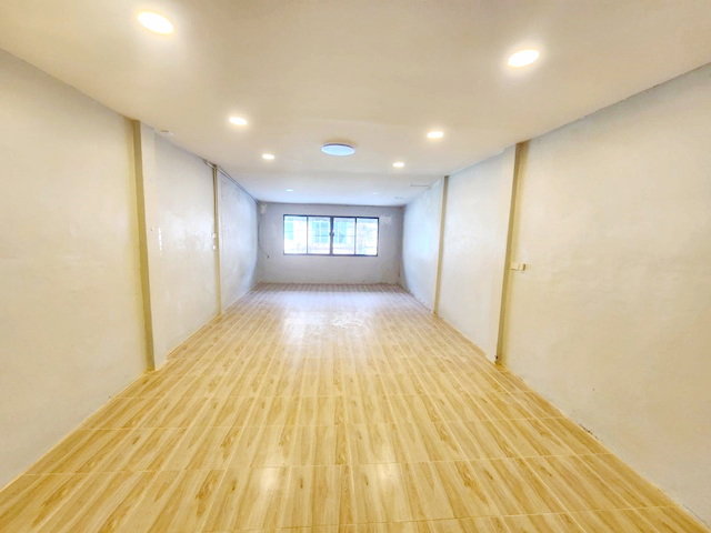 รูป ใหญ่ที่สุดใน สาทร อาคารให้เช่า 4ชั้น ซ.สาธุประดิษฐ์ 54-60 ลดราคา50% ใหม่ 6-8นอน BRT วัดดอกไม้ 850ม. ขายของออนไลน์ 3 น้ำ - รูปที่ 3/8