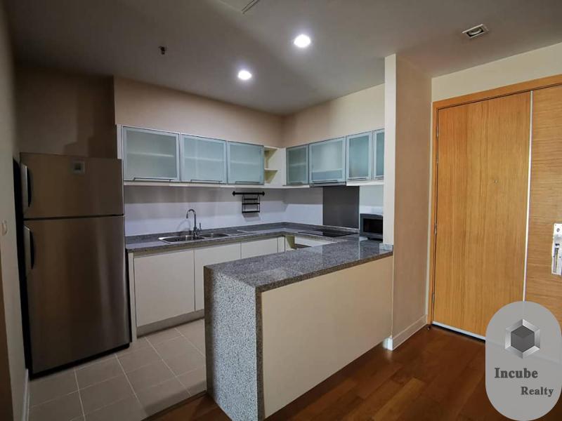 picture A031316 Millennium Residence - 2/8