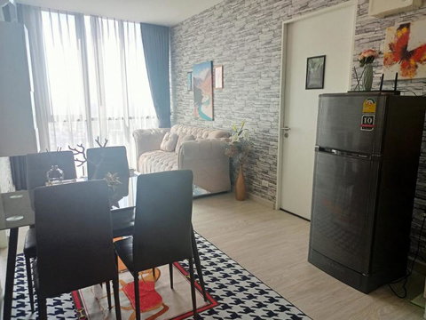 A031375 Movenpick Residences Ekkamai Bangkok