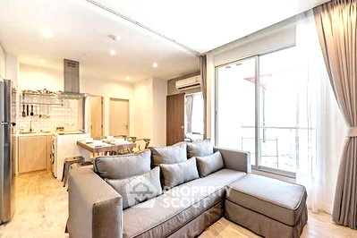 Condos for sale : 2-BR Condo at Pathumwan Resort near BTS Phaya Thai (ID 2830742)