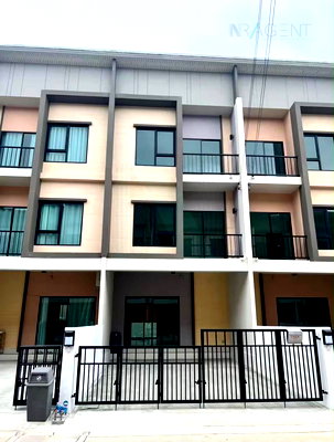 Townhouses for rent Samut Prakarn : 📌 For Rent 3-story Townhouse CASA CITY SUKHUMVIT 4 bedroom 3 bathroom