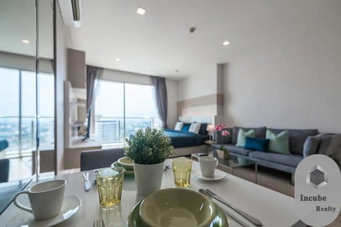 A032136 Sky Walk Condominium