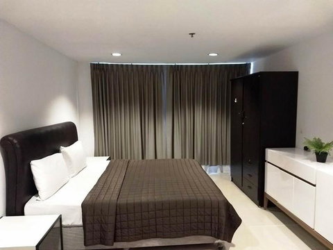 A032979 The Waterford Park Sukhumvit 53