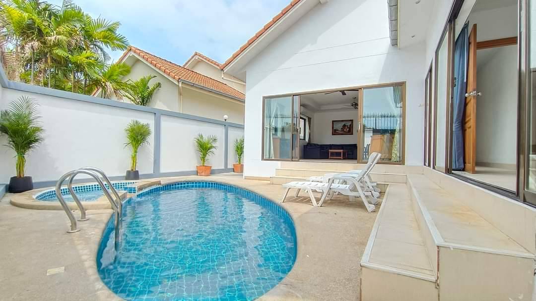 รูป 3 Bedrooms Pool Villa in Jomtien for sale - รูปที่ 2/18