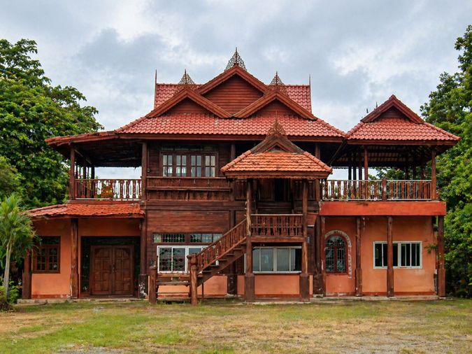 บ้านทรงไทยริมบึง 2 ไร่ วิวหลักล้าน โฉนดพร้อมโอน ที่ชัยภูมิ