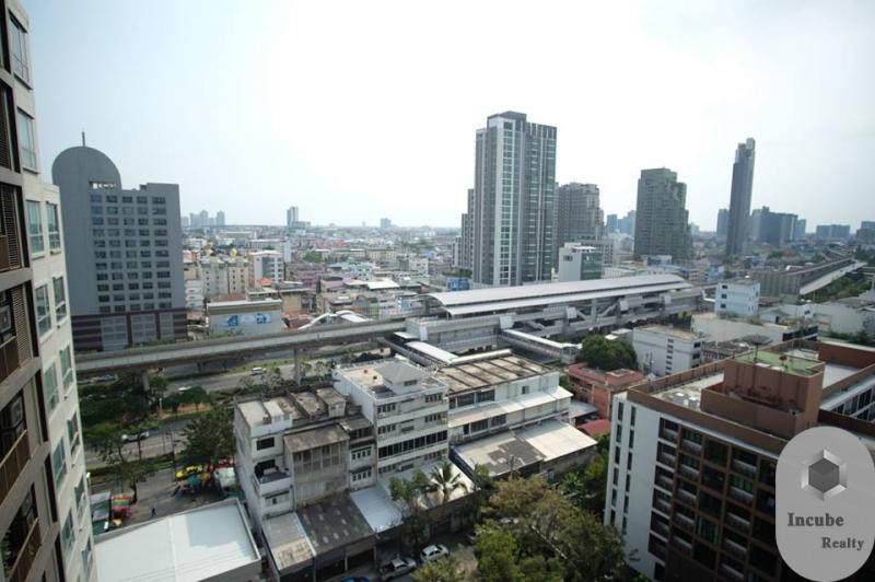 picture A030693 Hive Taksin - 1/6